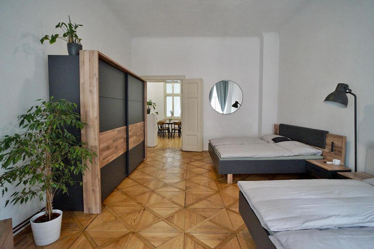 Truhlarska 4 Apartamento Praga